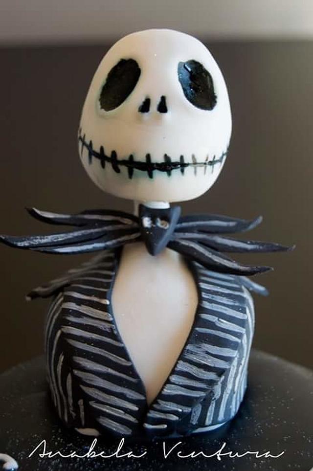 Jack Skellington - Decorated Cake by AnabelaVentura - CakesDecor