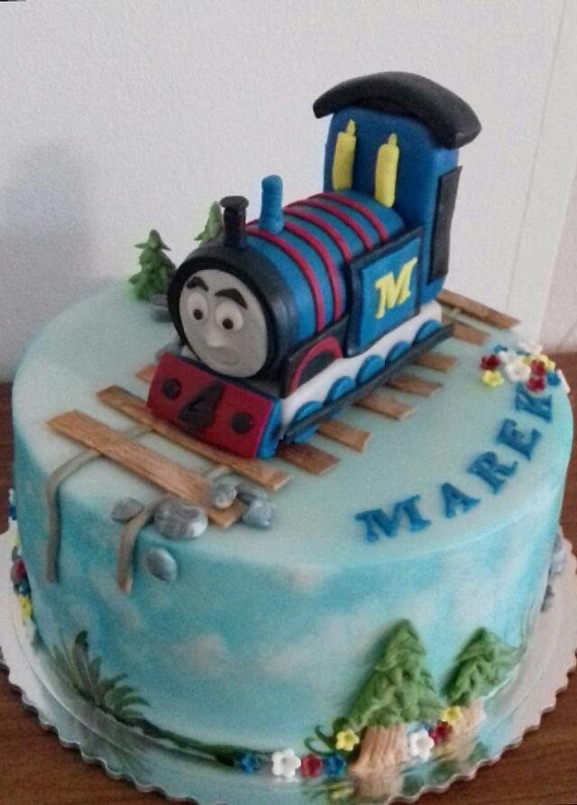 Thomas The Train Cake By Ellyys Cakesdecor