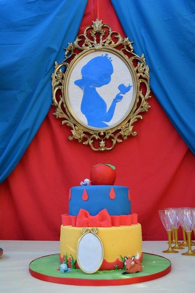 Gateau Anniversaire Cake By Nina Couto Cakesdecor
