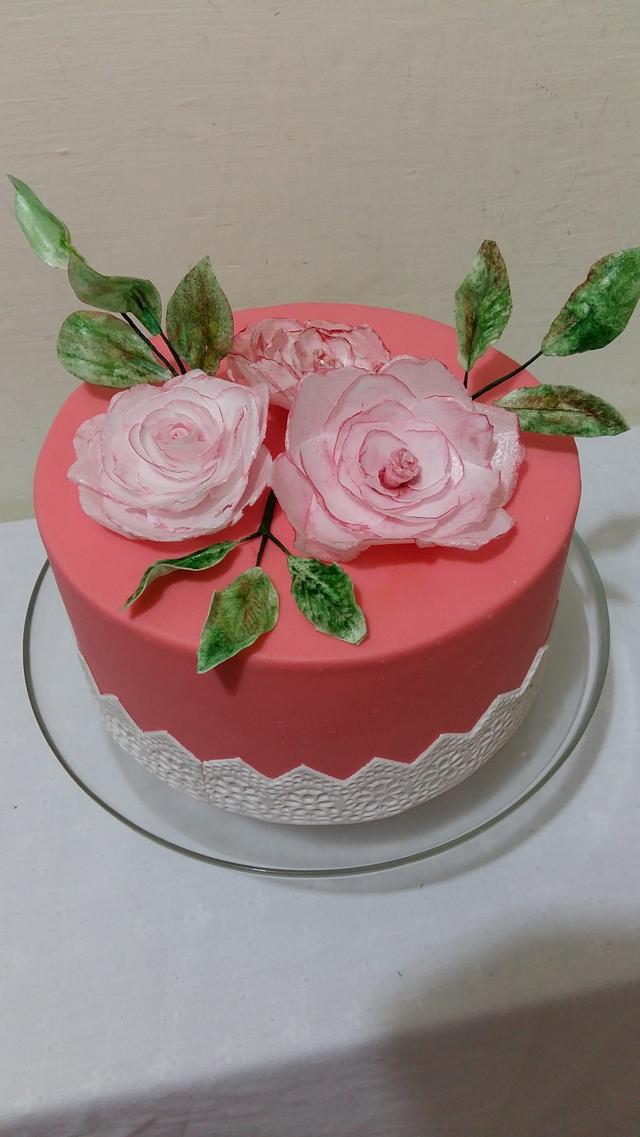 Roses - Decorated Cake by Iva Halacheva - CakesDecor