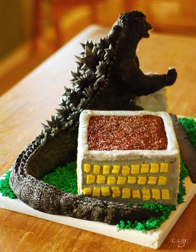 Godzilla Cake - Cake by Kristen Babcock - CakesDecor