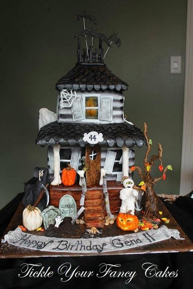 Haunted House Cake - Cake by FancyCakes - CakesDecor