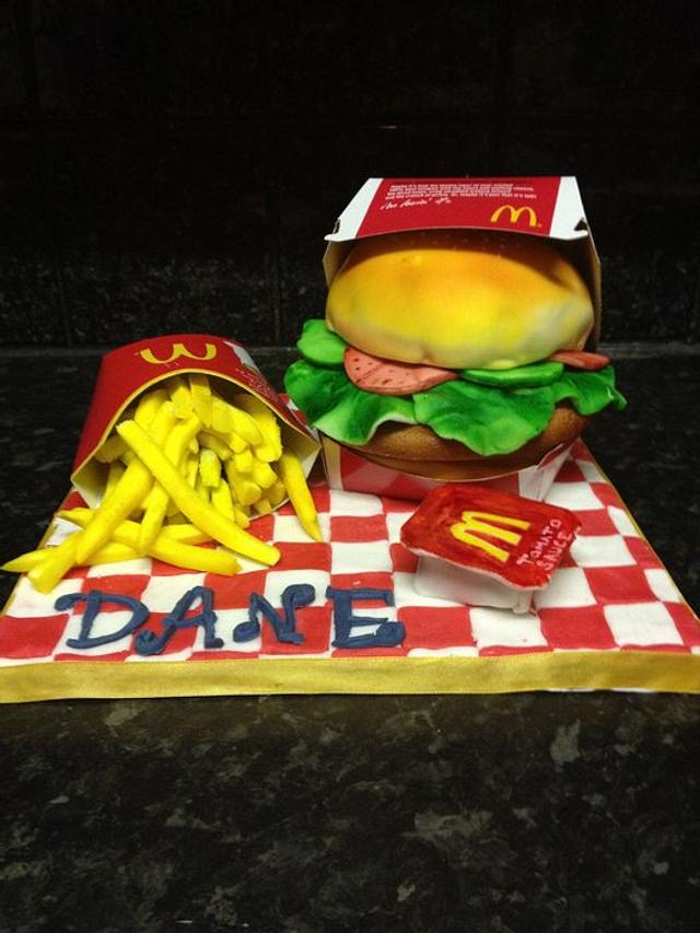 Burger And Fries - Decorated Cake By Carole Wynne - CakesDecor