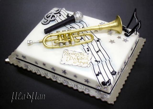 Trumpet Cake