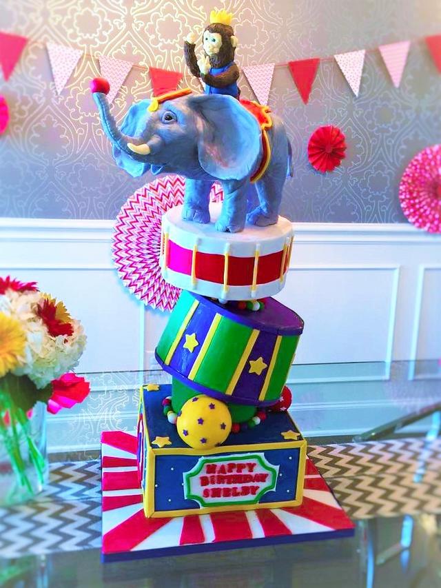 Circus Cake - Decorated Cake By Not Your Ordinary Cakes - Cakesdecor