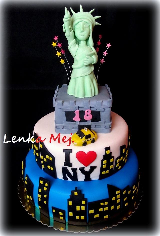 New York and Statue of Liberty - Decorated Cake by Lenka - CakesDecor