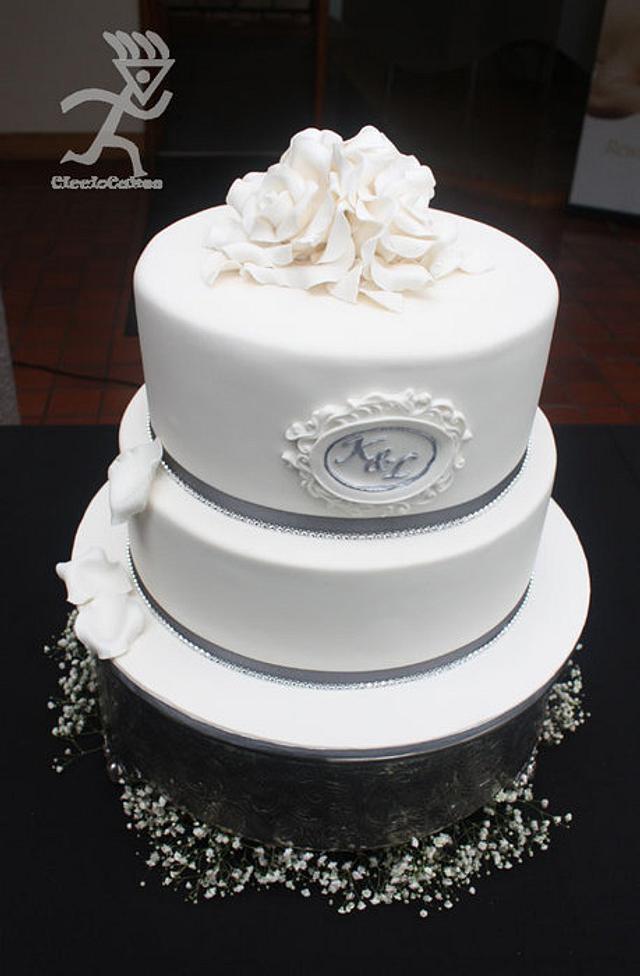 White Roses & Bling Wedding Cake for Kuru & Leigh