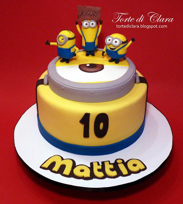 Minions Cake Decorated Cake By Clara Cakesdecor Minions Cake Decorated Cake By Clara Cakesdecor