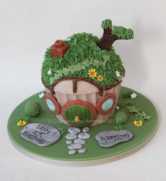 The Hobbit Giant Cupcake Cake by Cupcakes by Amanda The Hobbit Giant Cupcake Cake by Cupcakes by Amanda