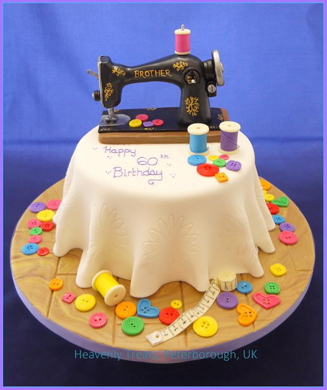 Singer Sewing Machine | Sewing machine cake, Rosebud cakes, Amazing cakes