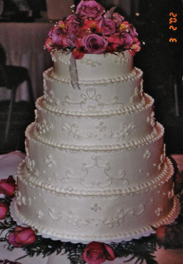 Buttercream 5-tier wedding cake 