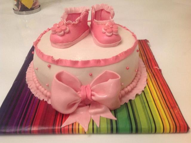 Simple Baby Shower Cake Cake By Malika Cakesdecor