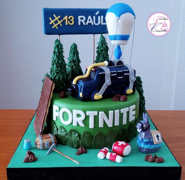 TARTA FORTNITE - Cake by Camelia - CakesDecor