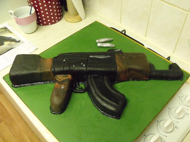 gun cake - Cake by zoe - CakesDecor