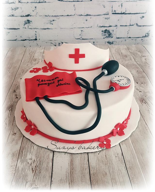 Nurse B-day Cake - Decorated Cake By Suzi Suzka - CakesDecor