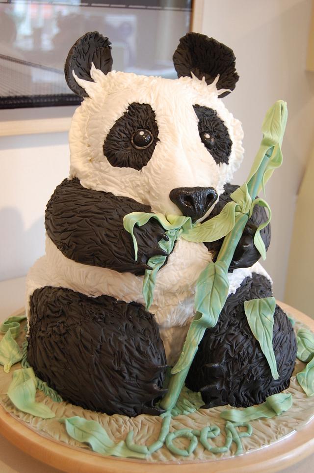Giant Panda Decorated Cake by Jennifer CakesDecor