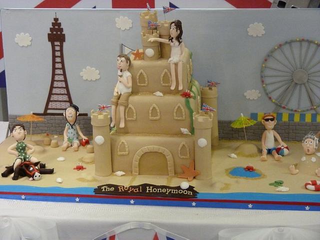 Royal Wedding Honeymoon Cake - Cake By Little Cherry - Cakesdecor