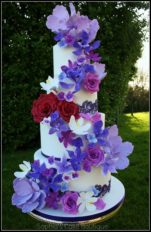 Floral Cascade Decorated Cake By Sophias Cake Boutique Cakesdecor 