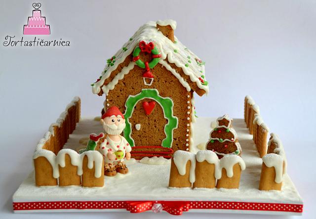 My first gingerbread house :) - Cake by Nataša - CakesDecor