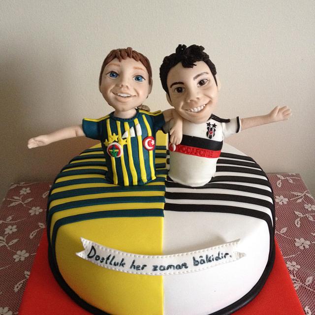 Best Friends 3 Decorated Cake By Pinar Aran Cakesdecor 