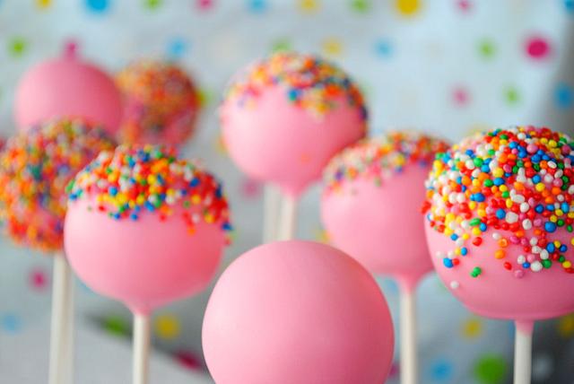 Pink 100s & 1000s Cake Pops - Decorated Cake by Amelia's - CakesDecor