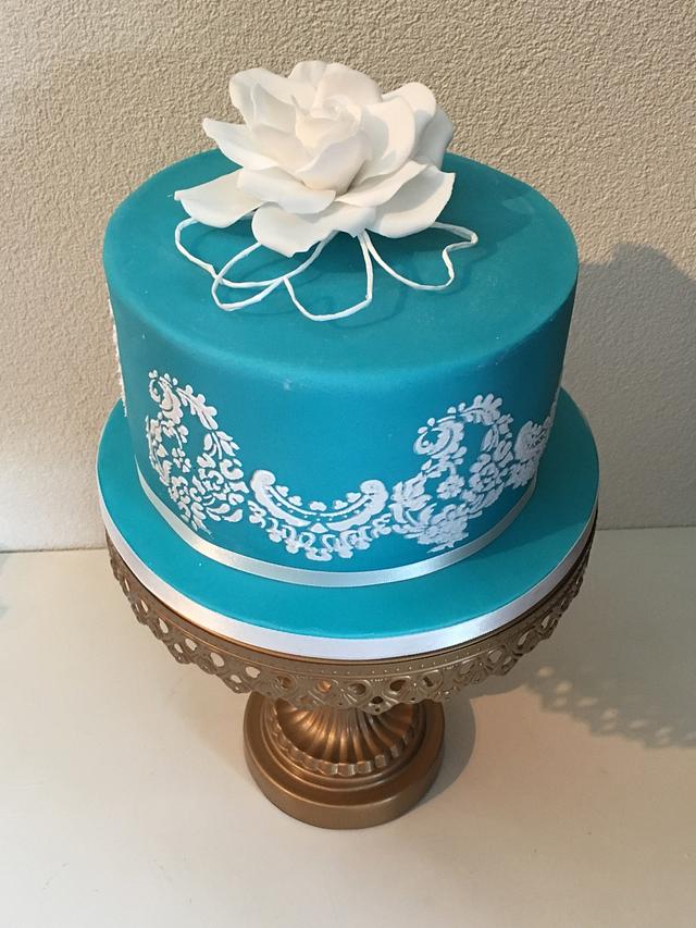 Icing blue Decorated Cake by Nalini Driessen CakesDecor