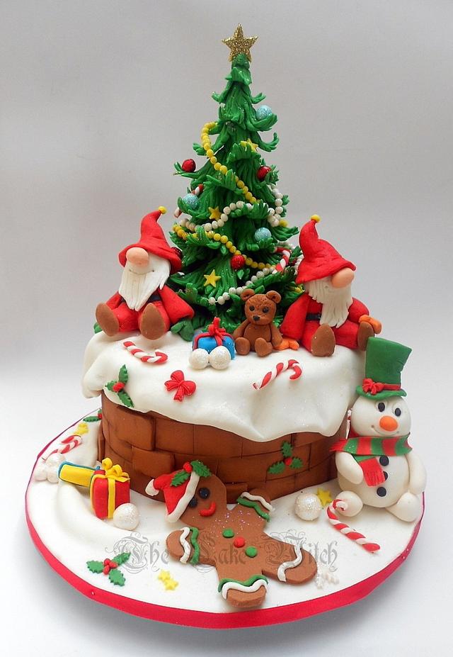 Christmas Tree Cake by Nessie The Cake Witch CakesDecor