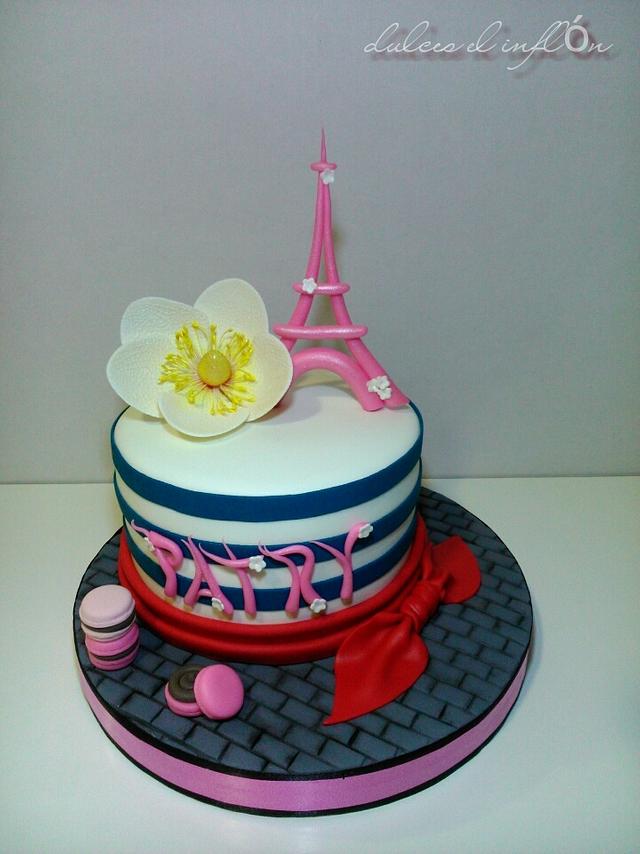 París - Decorated Cake by Floren Bastante / Dulces el - CakesDecor