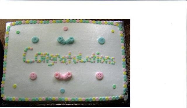 cute as a button baby shower cake 