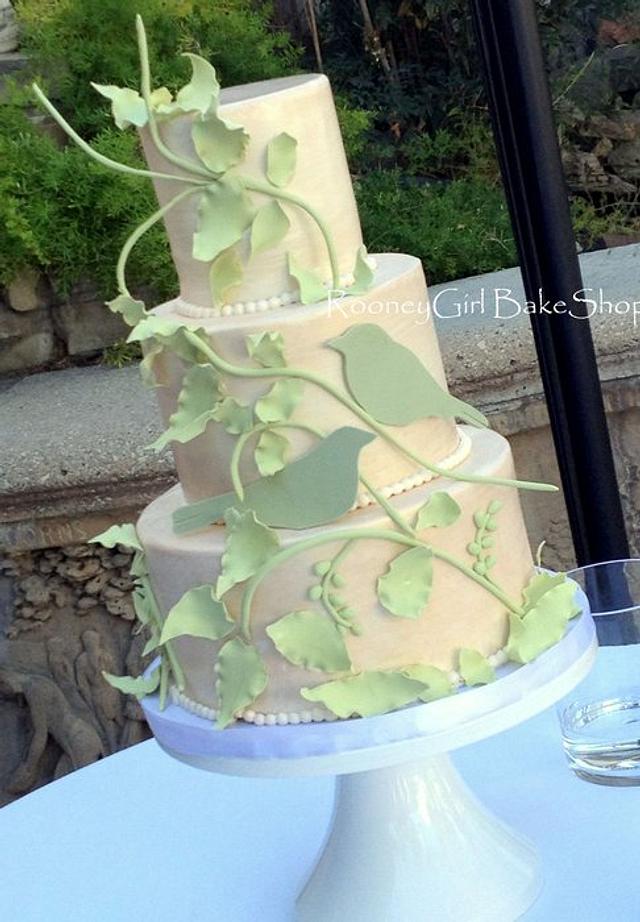 Birds Vines Wedding Cake My Near Disaster Cake By Cakesdecor