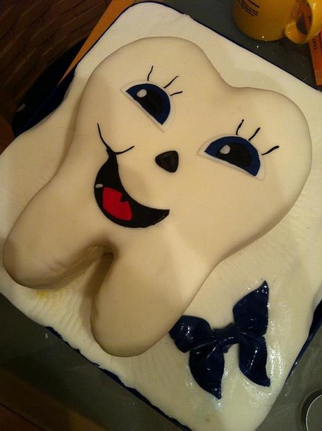 Tooth cake Cake by Diana CakesDecor