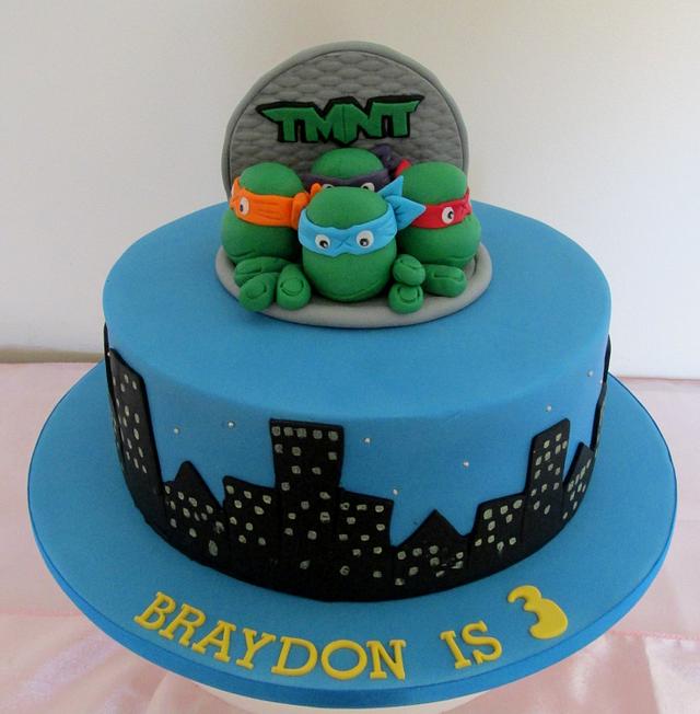 Boys cake - Decorated Cake by Cakes and Cupcakes by Anita - CakesDecor