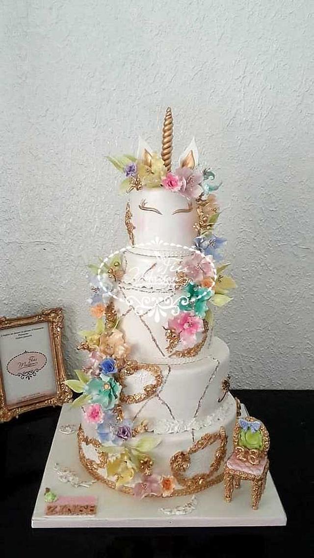 Wedding cake unicorn By Madl créations - Decorated Cake - CakesDecor