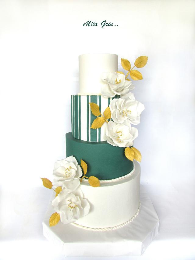 wedding cake in emerald Decorated Cake by Mila CakesDecor