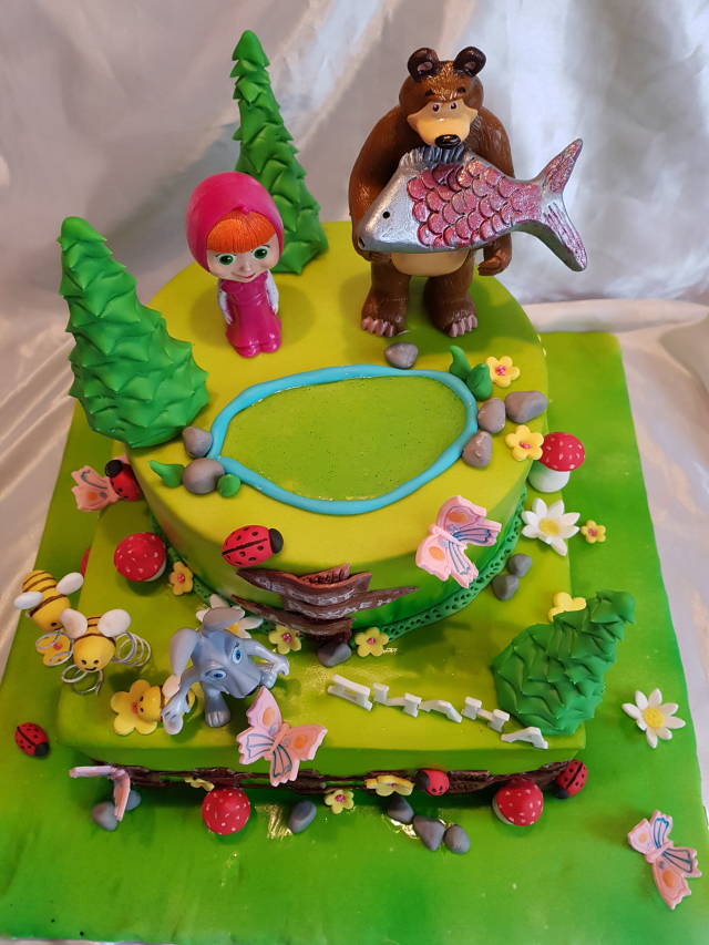 Masha And The Bear Decorated Cake By Ladybug0805 Cakesdecor 
