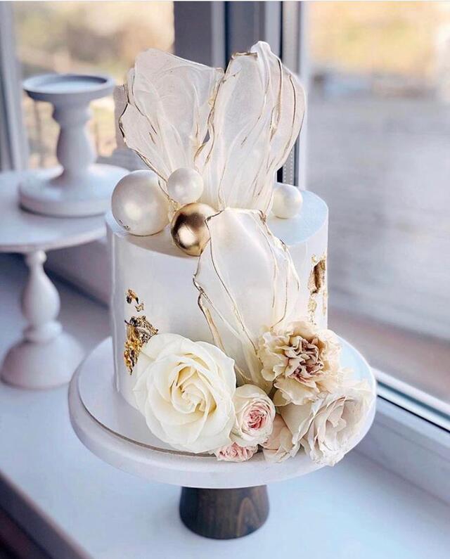 what and how these flowers/decorations are made? - CakesDecor
