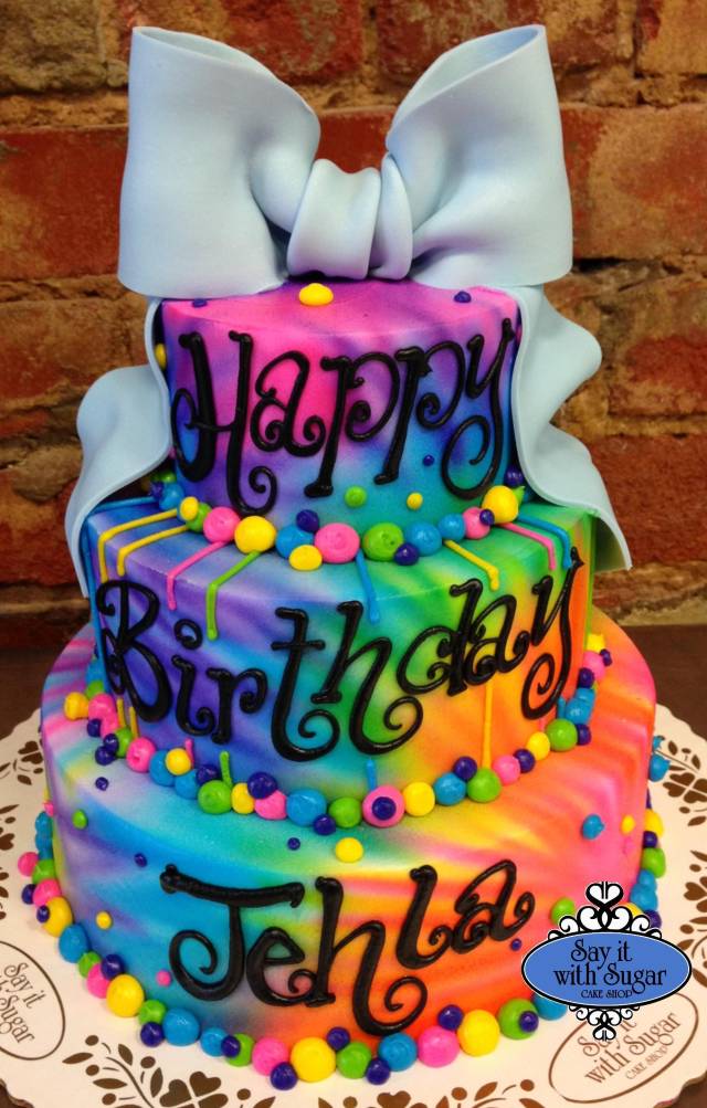 How to airbrush a tie dye effect on a buttercream cake, By Blue Cottage  Bakery