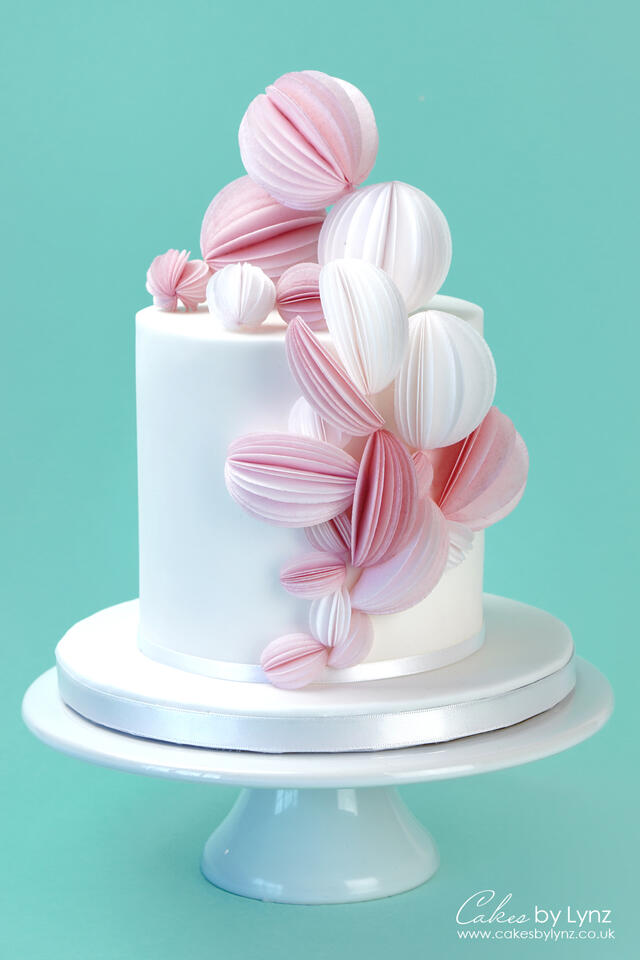 Celebration Dots DecoShapes and Gum Paste Bow Round Cake Design | DecoPac
