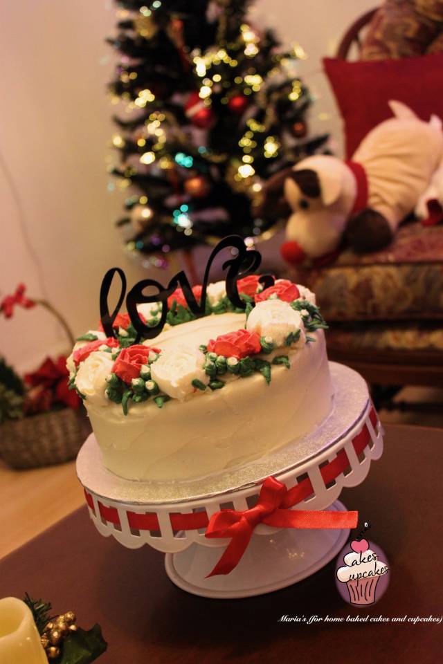 Wedding Anniversary Cake - Decorated Cake by Maria's - CakesDecor
