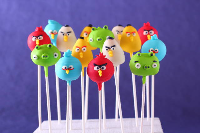 Neuken stap Omdat Angry Birds Cake Pops - Decorated Cake by LaZinaCakes - CakesDecor