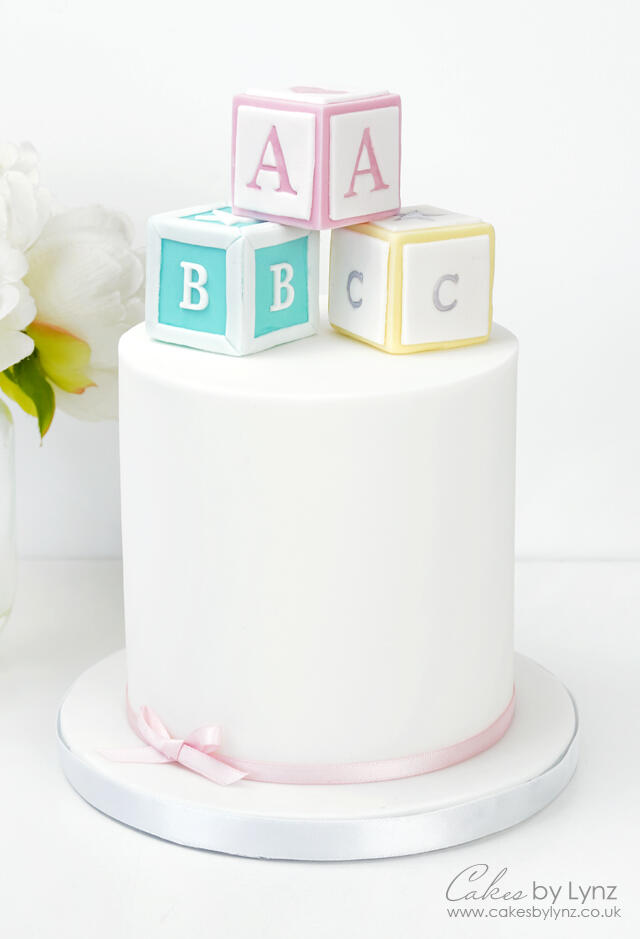 baby block cake