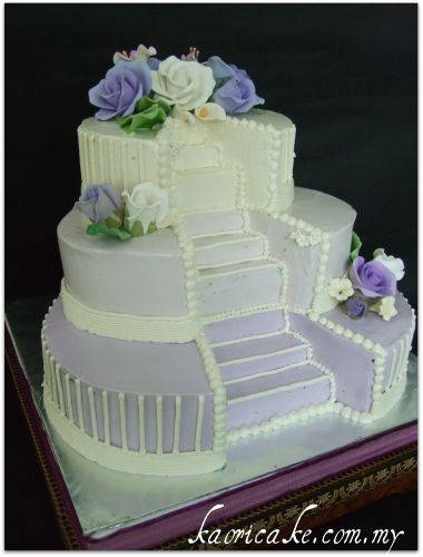 Need help for 3 tiers cakes with stairs,pls ? - CakesDecor