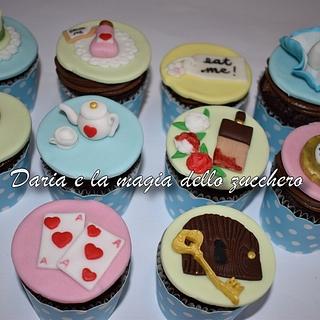 Alice In Wonderland Cupcakes Cakes Cakesdecor