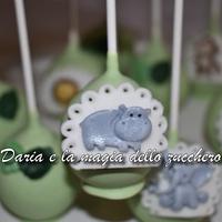 baby safari cakepops