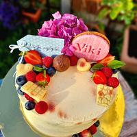 Viki birthday cake ❤️