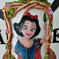 Snow White cake (hand painted) 