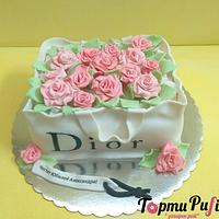 Cake Dior