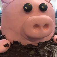 Piggy birthday cake