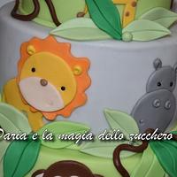 Baby safari cake