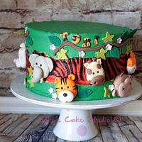 Safari theme fault line cake